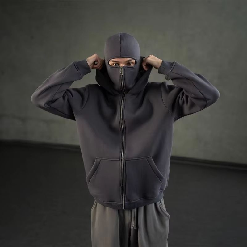 Hoodie with zipper and balaclava