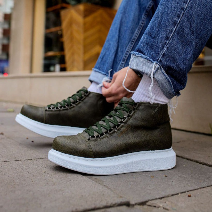 LUXURY HIGH-SOLED SNEAKERS