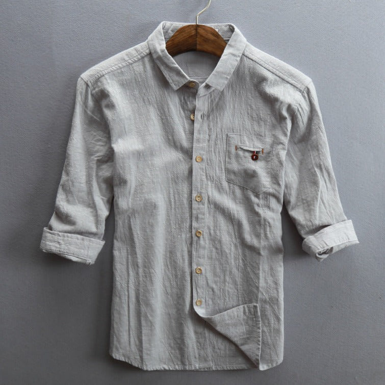 Linen shirt with three-quarter sleeve