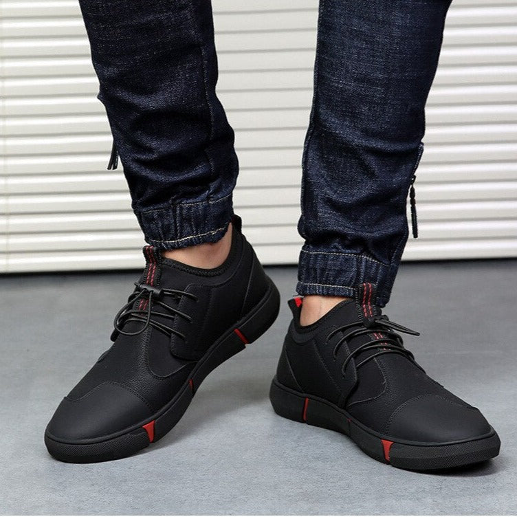 BLACK MEN'S CASUAL SNEAKERS