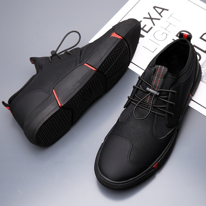 BLACK MEN'S CASUAL SNEAKERS