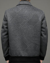 Load image into Gallery viewer, Stylish men&#39;s wool coat
