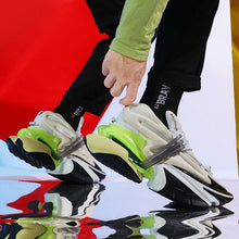 Load image into Gallery viewer, Bulky sneakers with cushioning
