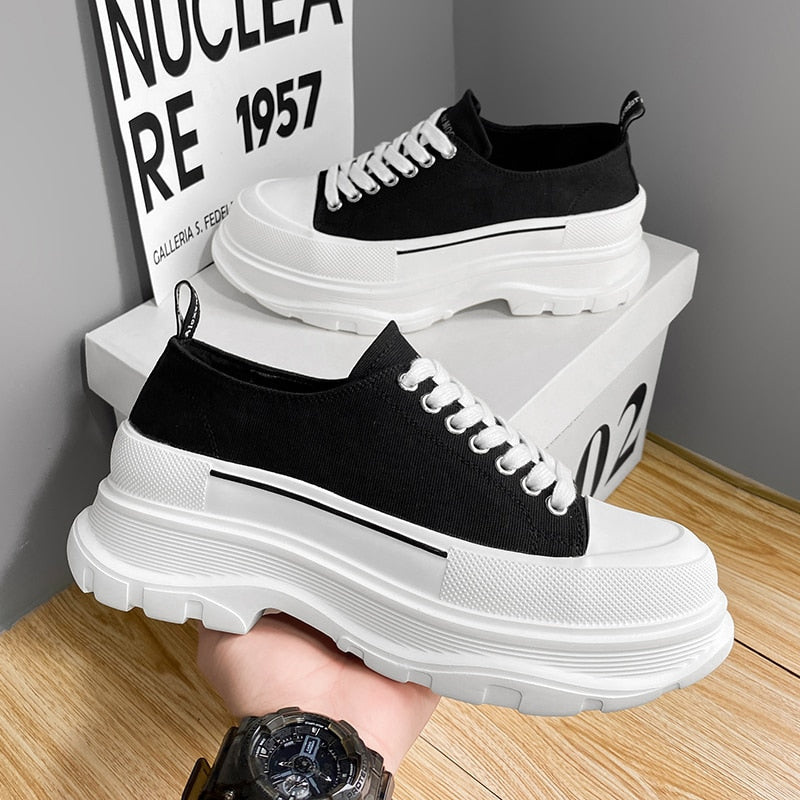 Men's canvas sneakers on an enlarged platform