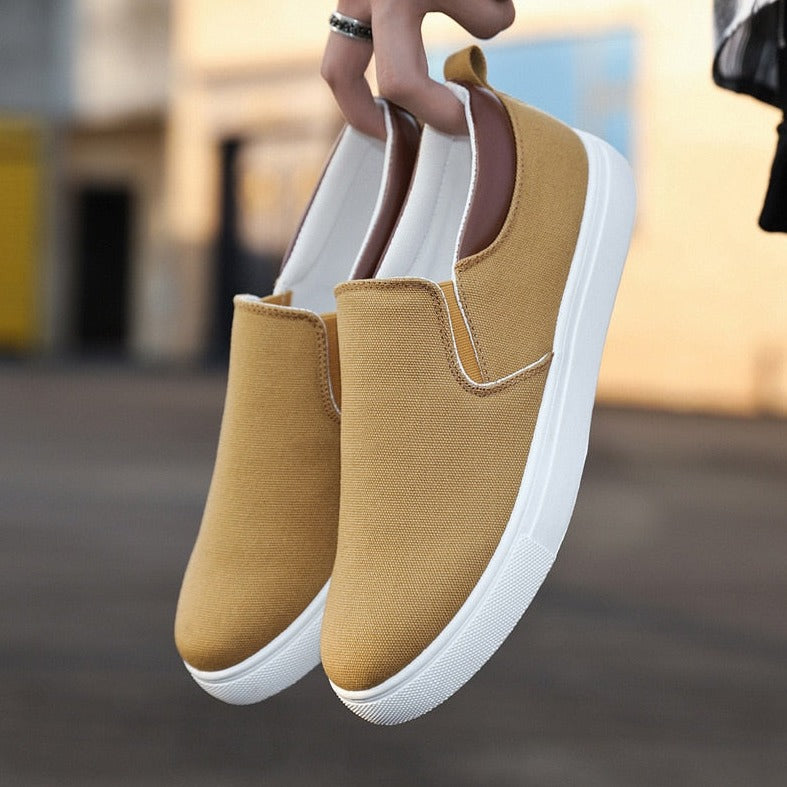 Comfortable Canvas Men's Sneakers