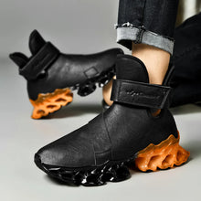 Load image into Gallery viewer, Men&#39;s Leather Insulated Sneakers
