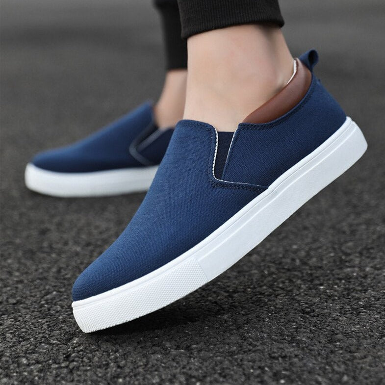 Comfortable Canvas Men's Sneakers