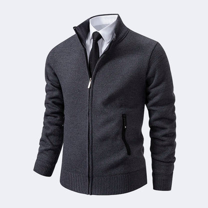 Fashionable men's cardigan