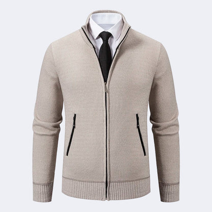 Fashionable men's cardigan