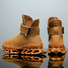 Load image into Gallery viewer, Men&#39;s Leather Insulated Sneakers
