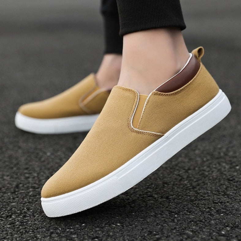 Comfortable Canvas Men's Sneakers