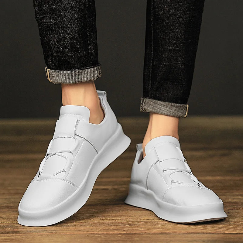 Fashionable men's high-soled shoes