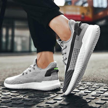 Load image into Gallery viewer, Breathable sports shoes
