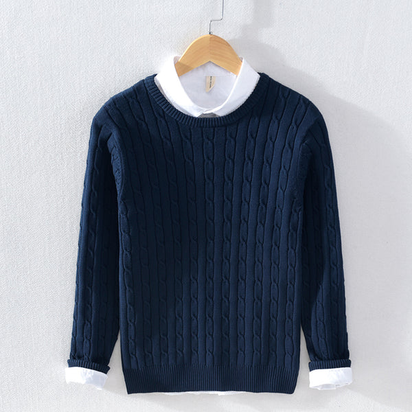 Fashionable sweater with a round neck