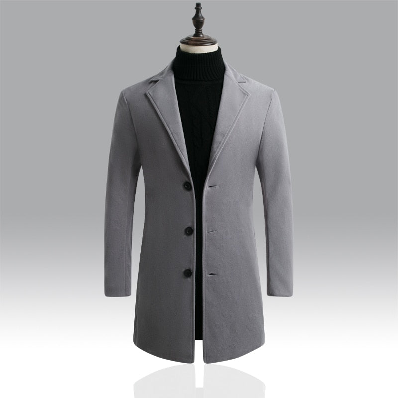 Elegant plain coat