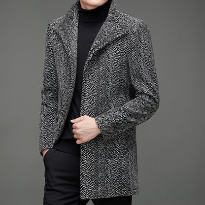 FASHIONABLE MEN'S COAT