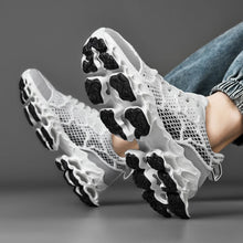Load image into Gallery viewer, Exclusive men&#39;s sneakers
