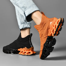 Load image into Gallery viewer, Stylish men&#39;s sneakers
