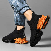 Load image into Gallery viewer, Stylish men&#39;s sneakers
