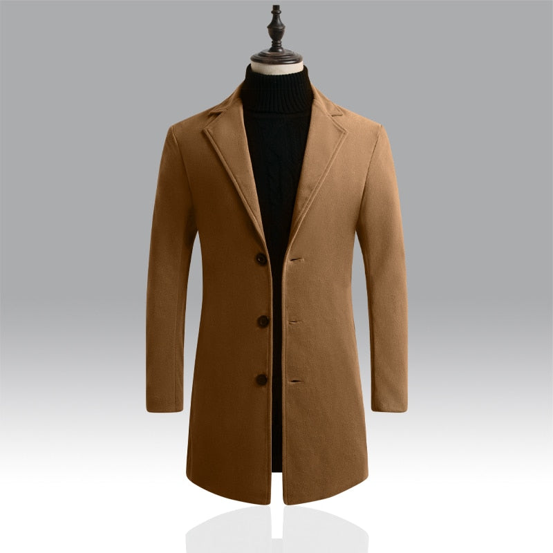 Elegant plain coat