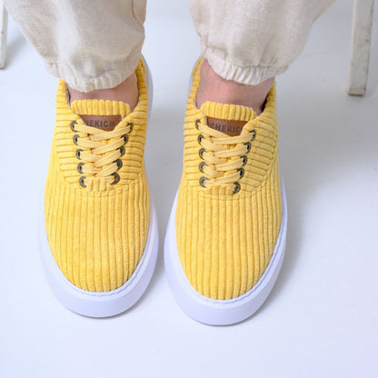 Stylish high-soled fabric sneakers