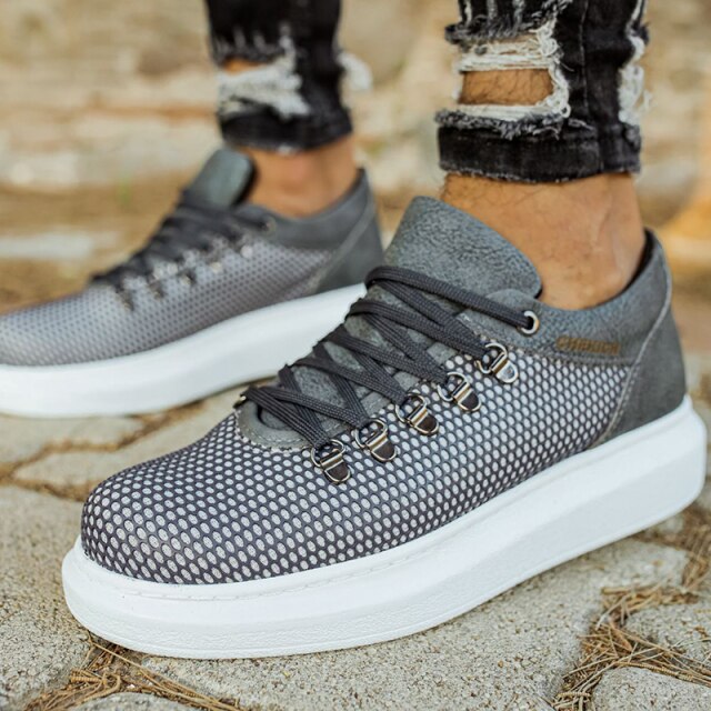 STYLISH MENS CASUAL LACE-UP SNEAKERS