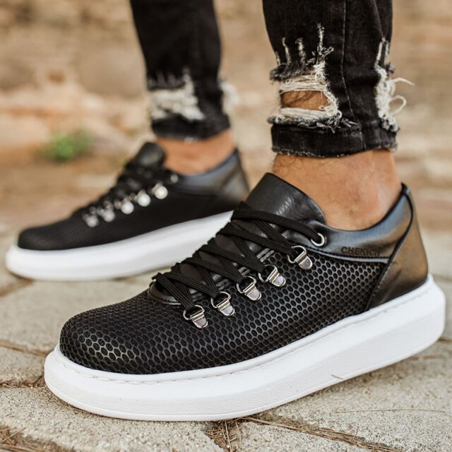 STYLISH MENS CASUAL LACE-UP SNEAKERS