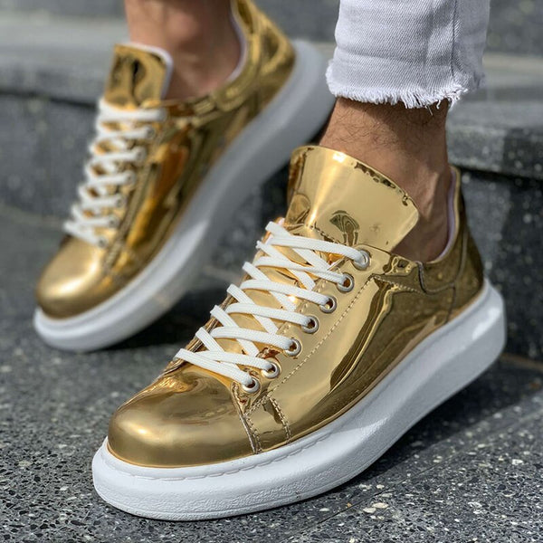 Men's shoes in Gold color
