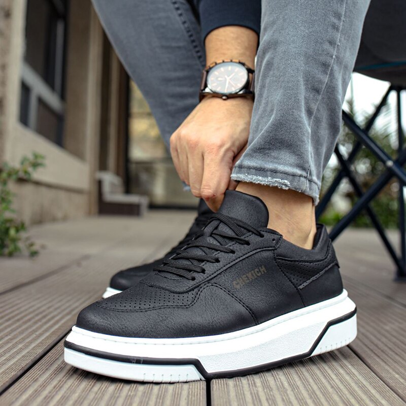 Stylish men's sneakers.